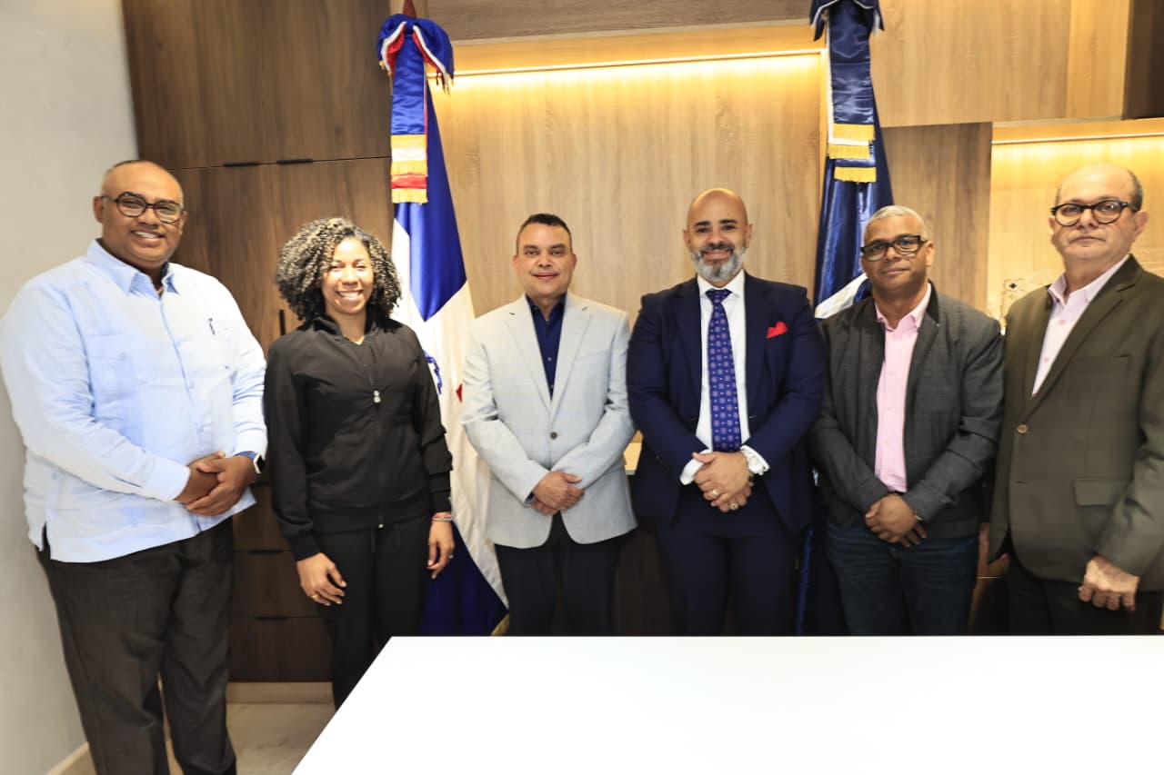 Por más vidas salvadas y mejor atención: SNS y ortopedas se unen por pacientes de traumas