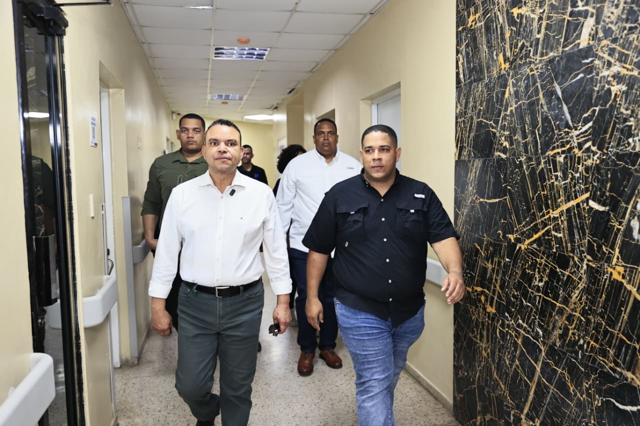 SNS destaca 53 hospitales con cero deuda y consolida transformación financiera de la Red Pública